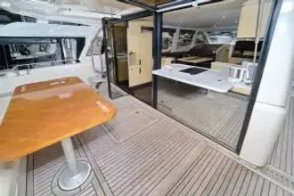 Thumbnail von Greenline 48 Fly Caruto