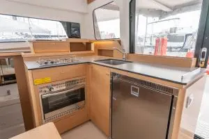 Thumbnail von Excess 11