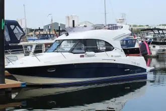 Thumbnail von Beneteau Antares 30 Fly