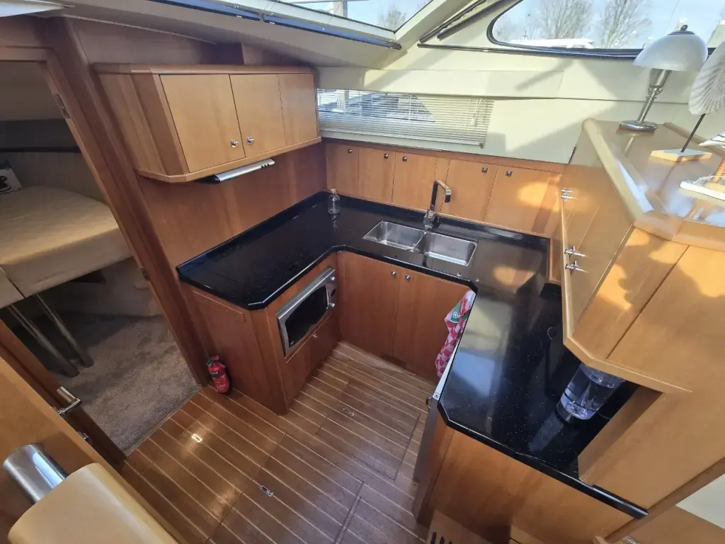 Thumbnail von Broom 425