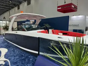 Thumbnail von Four Winns H9