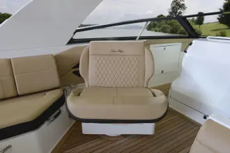 Thumbnail von Sea Ray SLX 400