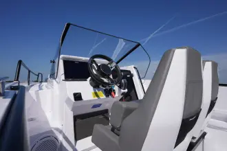 Thumbnail von Axopar 25 Cross Bow