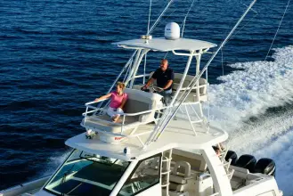 Thumbnail von Boston Whaler 420 Outrage