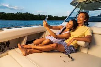 Thumbnail von Boston Whaler 350 Realm