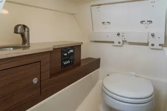 Thumbnail von Boston Whaler 280 Vantage