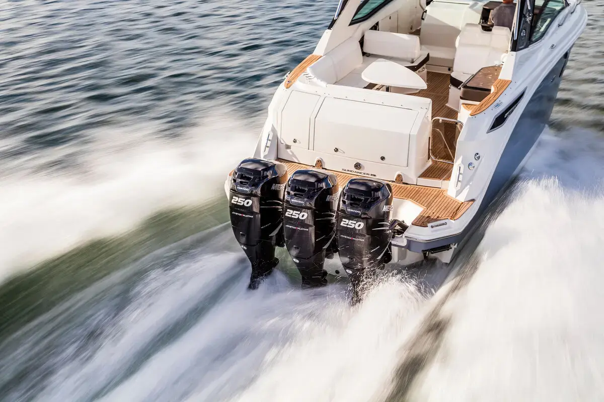 Thumbnail von Sea Ray Sundancer 320