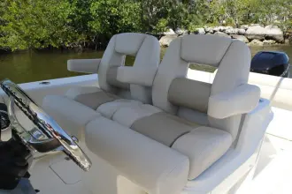 Thumbnail von Boston Whaler 280 Outrage