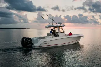 Thumbnail von Boston Whaler 280 Outrage