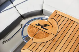 Thumbnail von Sea Ray SLX 250