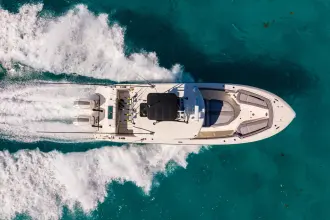Thumbnail von Boston Whaler 360 Outrage