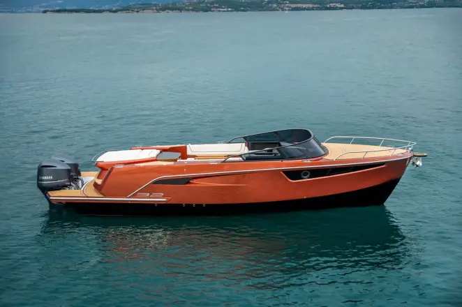 Alfastreet Marine 32 Cabin Sport Outboard Series Alfastreet Marine 32 Cabin Sport - Outboard Series