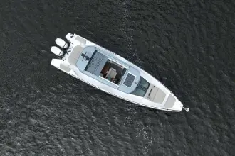 Thumbnail von Axopar 37 Sun Top BRABUS Trim Axopar 37 XC Cross Cabin Mediterrana Edition