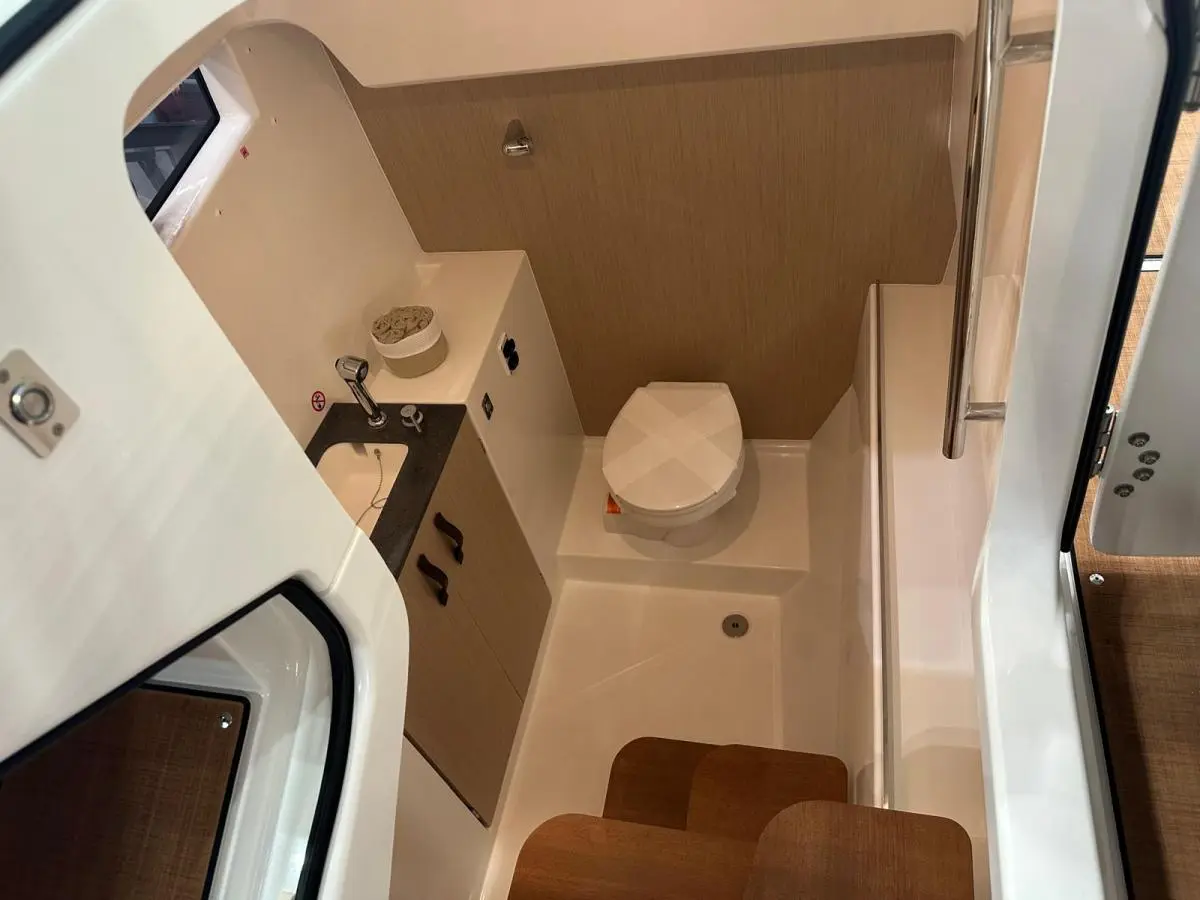 Thumbnail von Jeanneau TH33 Twin-Hull