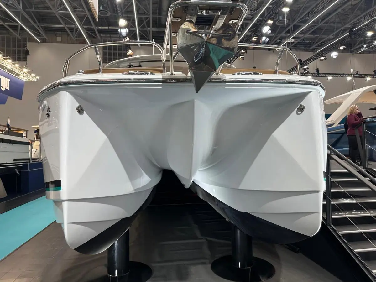 Thumbnail von Jeanneau TH33 Twin-Hull