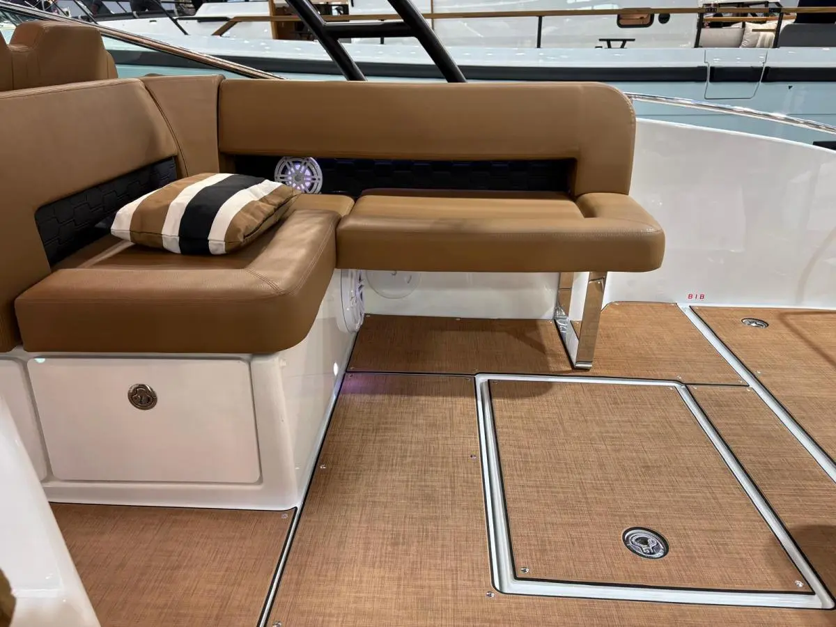 Thumbnail von Jeanneau TH33 Twin-Hull