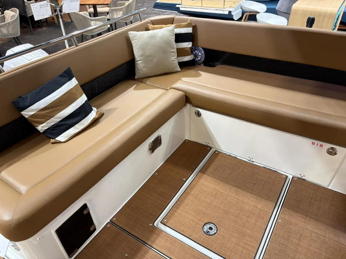 Thumbnail von Jeanneau TH33 Twin-Hull