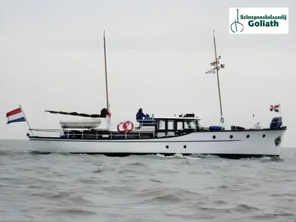 De Vries Lentsch Bakdeksalonkruiser 18.00 Charlotte B.