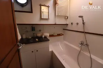 Thumbnail von Luxe Motor Dutch Traveller 1900