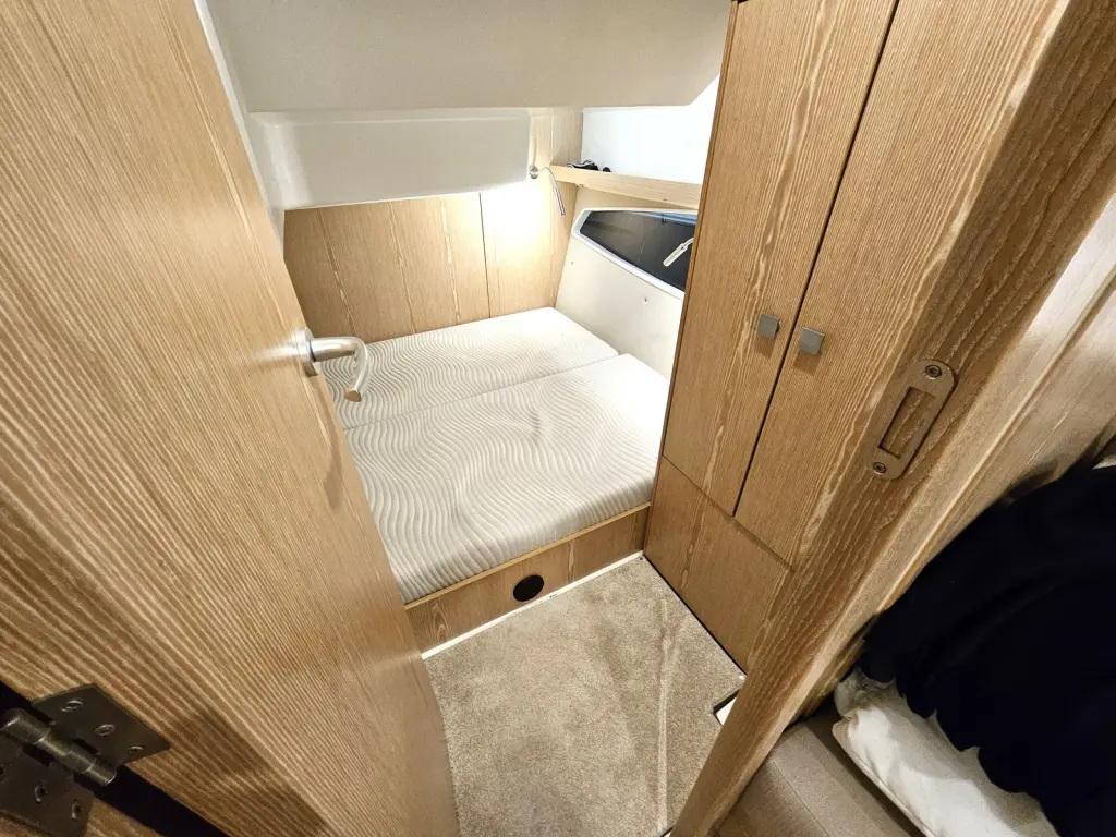 Thumbnail von Sealine S330