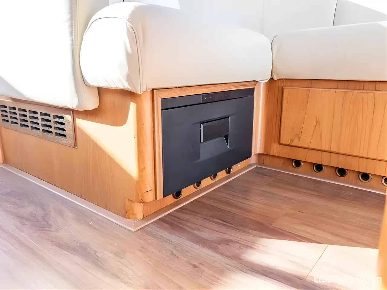 Thumbnail von Valk Continental 1600 Açık Güverte