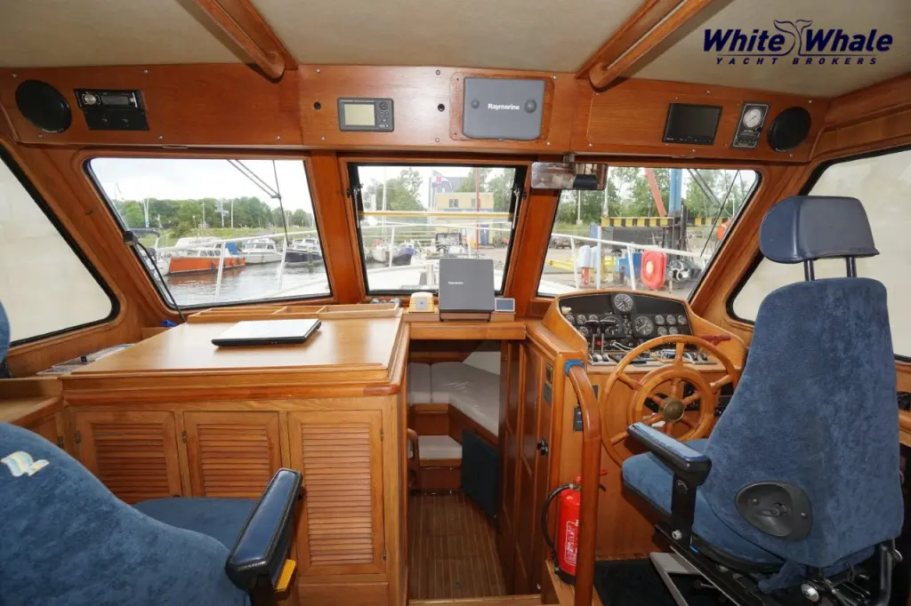 Thumbnail von Marine Yachts Trawler 42 DC