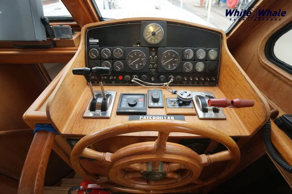 Thumbnail von Marine Yachts Trawler 42 DC