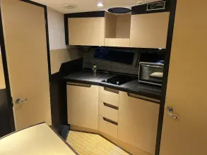 Thumbnail von Galeon 325