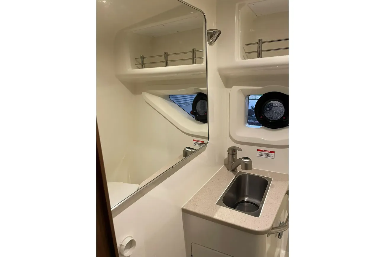 Thumbnail von Sea Ray 265 Sundancer