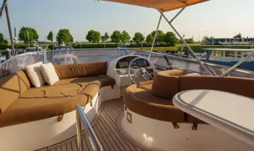 Thumbnail von Elegance 54