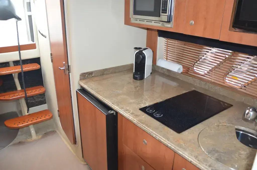 Thumbnail von Cruisers Yachts 330 Express