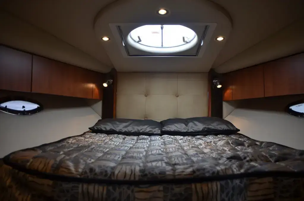 Thumbnail von Cruisers Yachts 330 Express