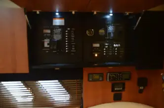 Thumbnail von Cruisers Yachts 330 Express