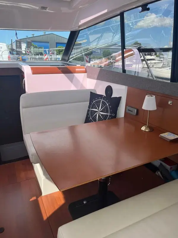 Thumbnail von Jeanneau NC9