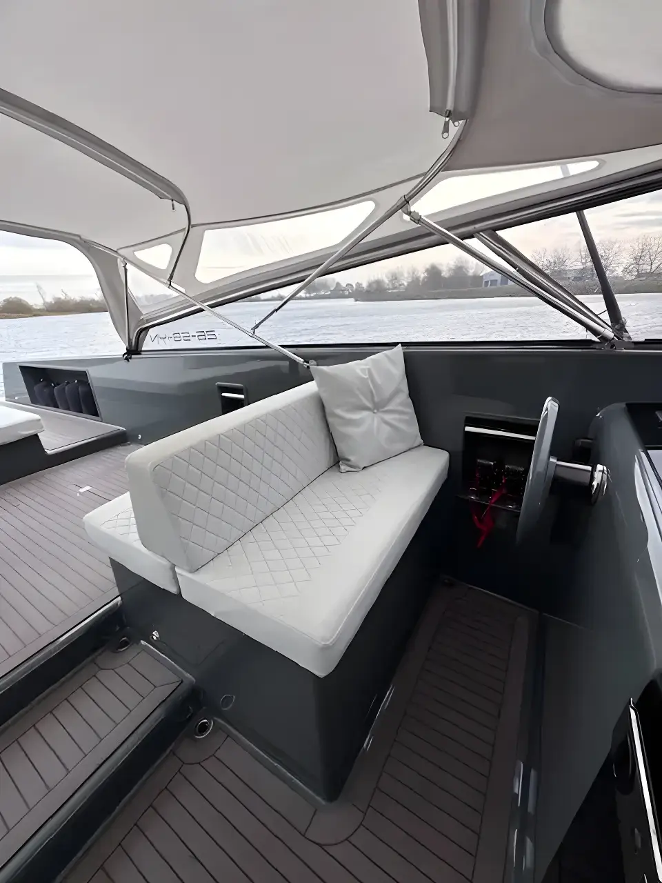 Thumbnail von Vandutch 40