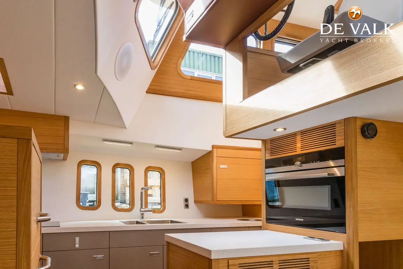 Thumbnail von Korvet 14 CLR