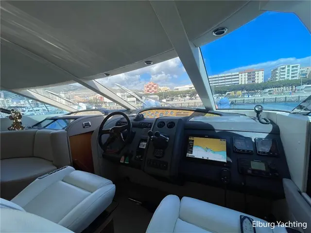 Thumbnail von Fairline Squadron 58