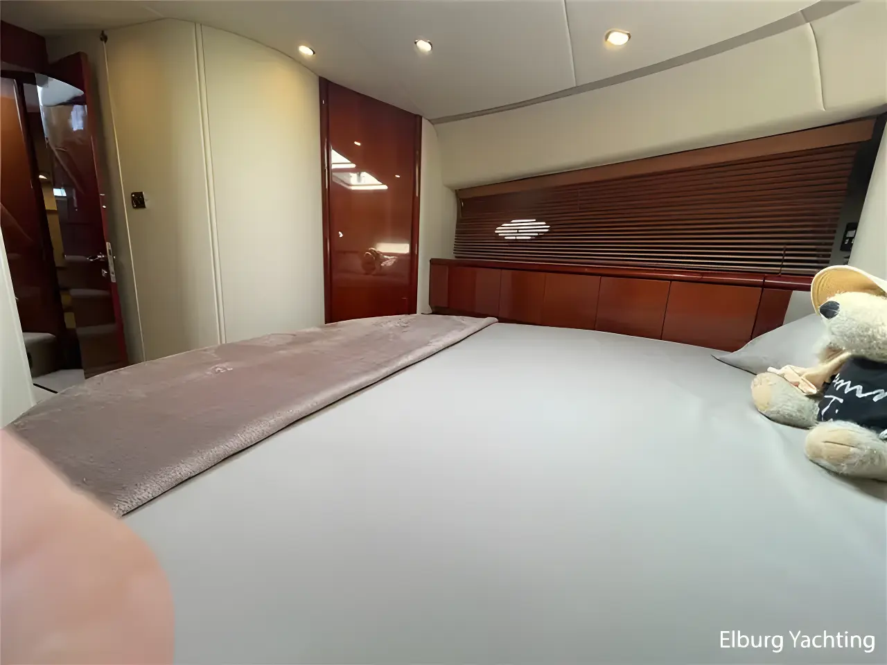 Thumbnail von Fairline Squadron 58