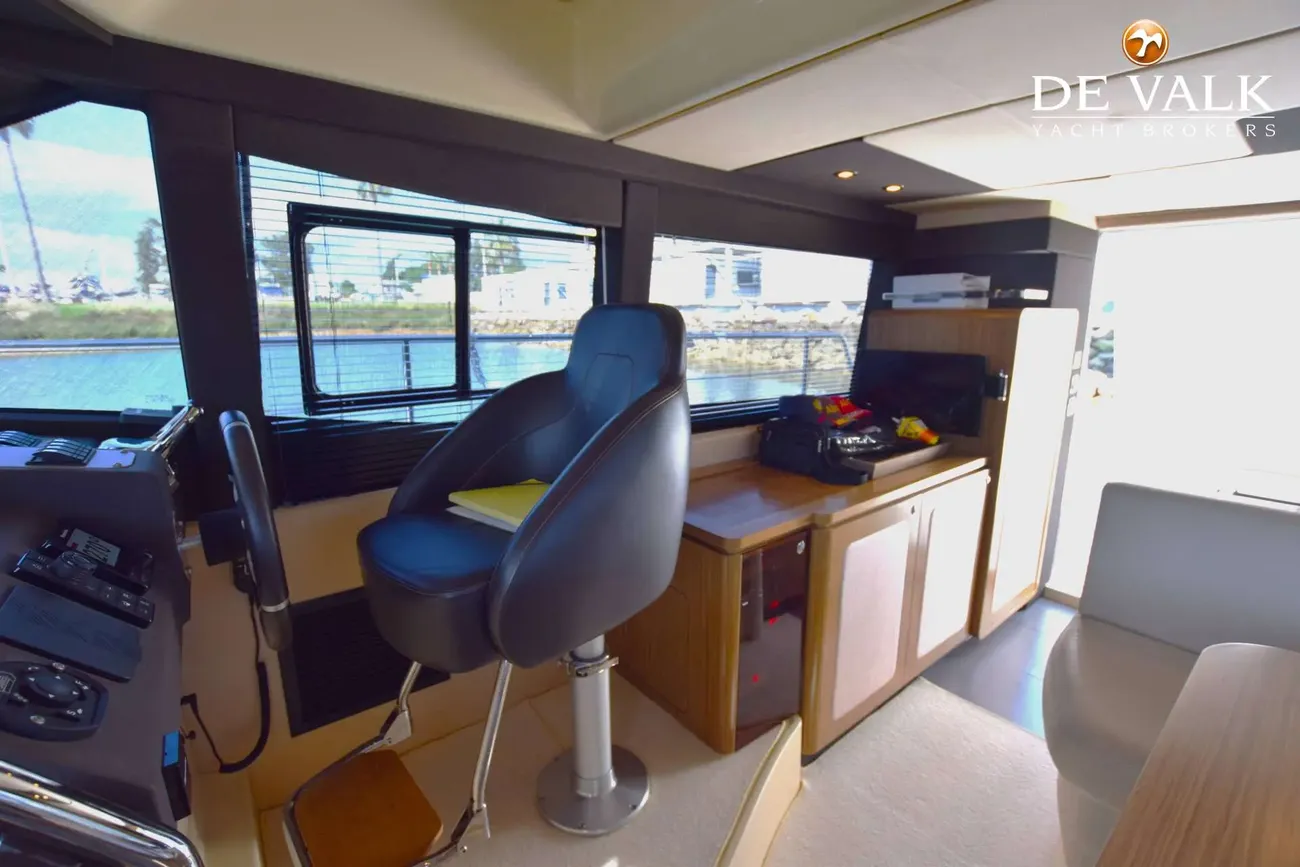 Thumbnail von Azimut 43