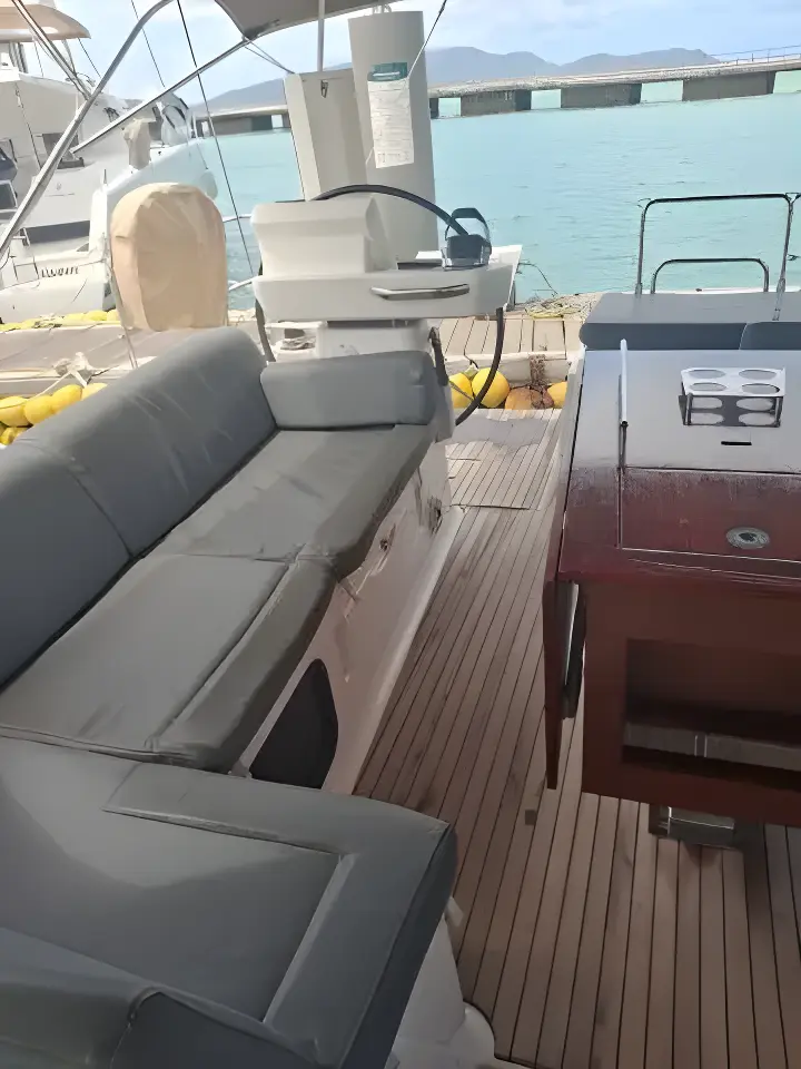 Thumbnail von Dufour 520