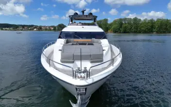 Thumbnail von Sunseeker 86 Yacht Salviti