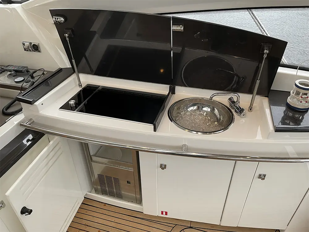 Thumbnail von Windy 48 Triton