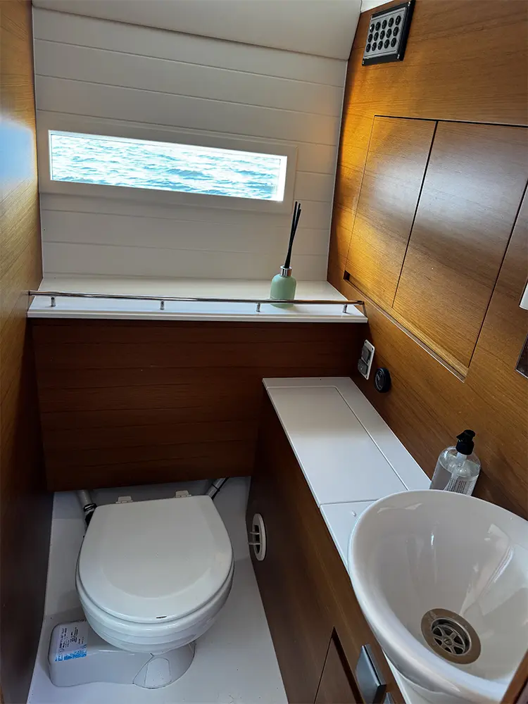 Thumbnail von Delta 33 Open