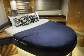 Thumbnail von Azimut 55