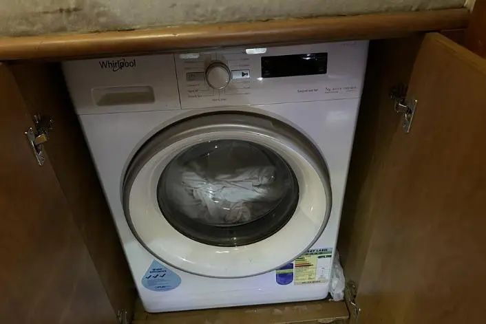 Thumbnail von Azimut 55