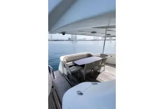 Thumbnail von Azimut 62