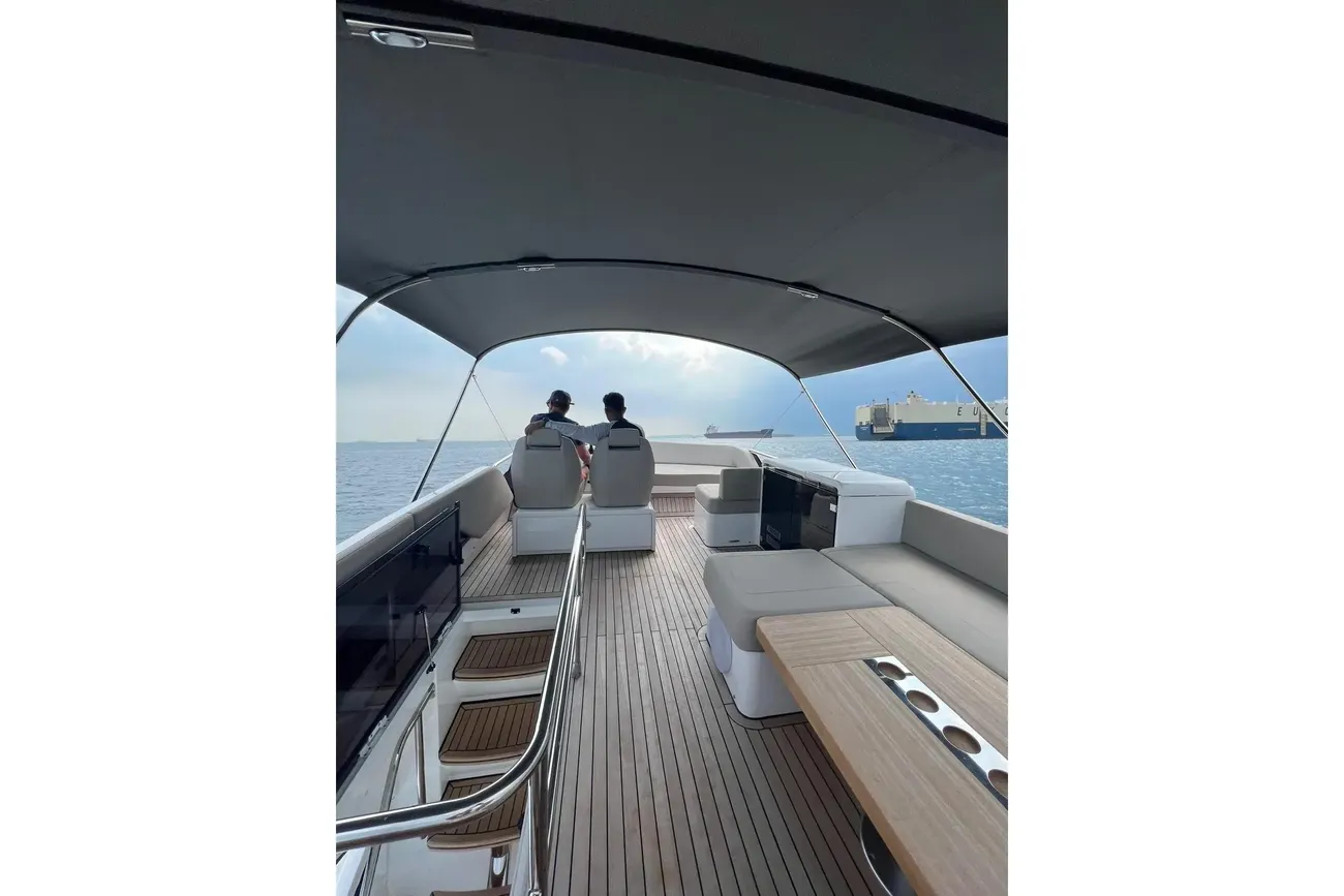 Thumbnail von Fairline Squadron 50