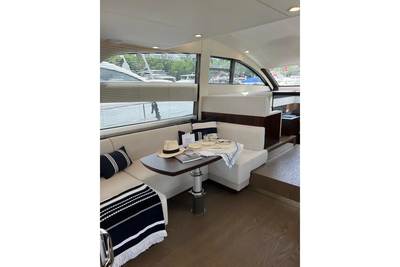 Thumbnail von Fairline Squadron 50