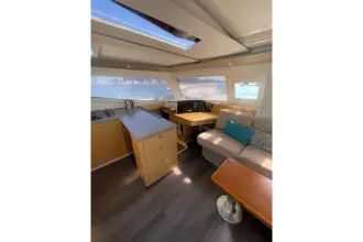 Thumbnail von Fountaine Pajot Helia 44 Miles Away