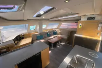 Thumbnail von Fountaine Pajot Helia 44 Miles Away